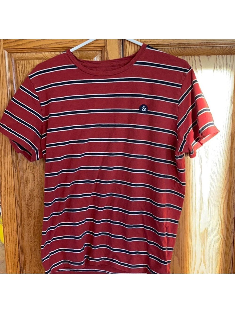 Jack & Jones navy/red/white t-shirt size L 🔥